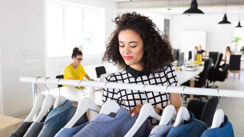 Fashion Jobs In Tampa Florida 2026.The 20 Highest Paying Beauty & Fashion Jobs in 2024